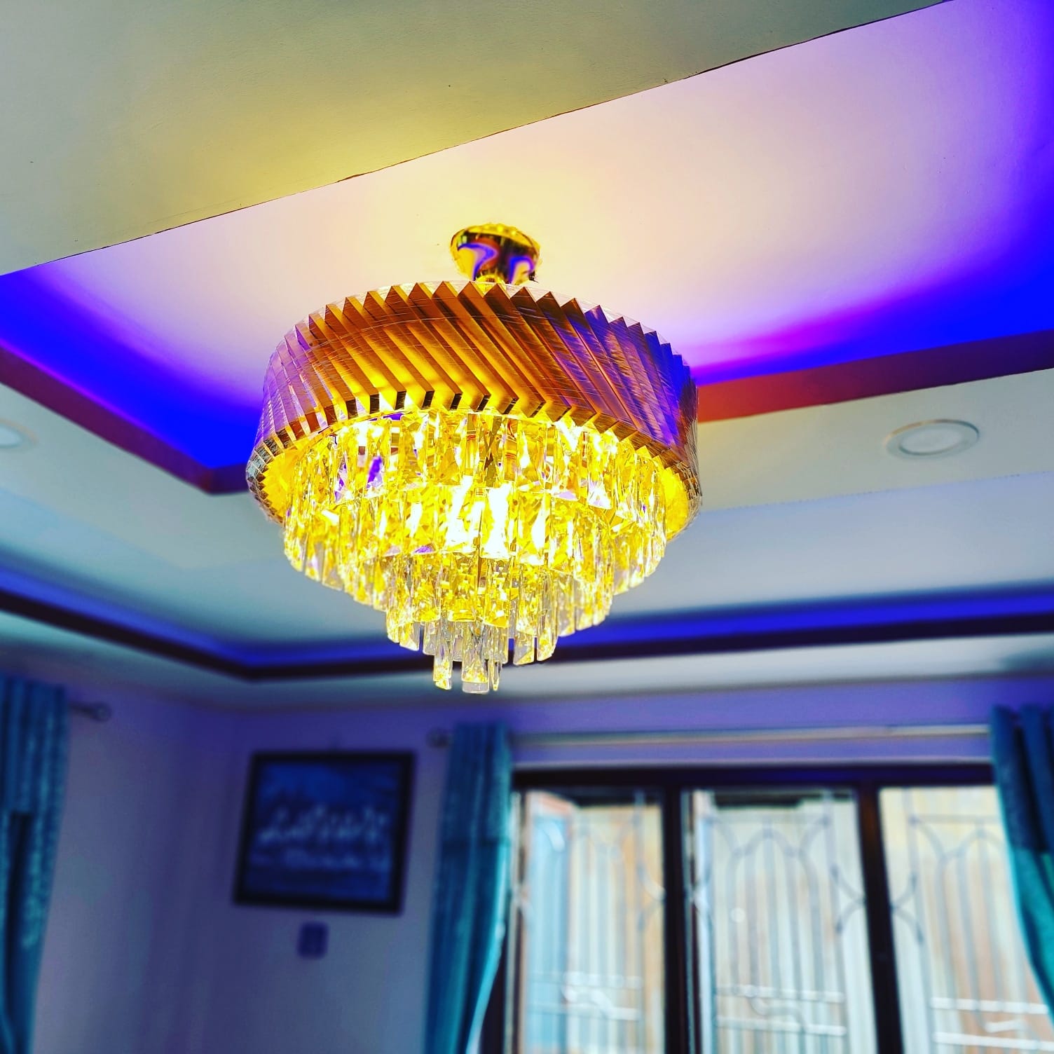 LED light source with a high lumen output and low power consumption.